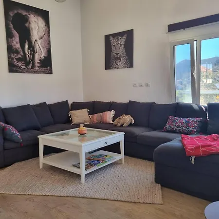 Semesterbostad Grosses Haus Mit Garten Und Blick Auf Kanarische Huegellandschaft