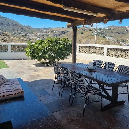 Grosses Haus Mit Garten Und Blick Auf Kanarische Huegellandschaft Сasa de vacaciones